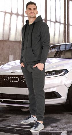 Мужские спортивные костюмы