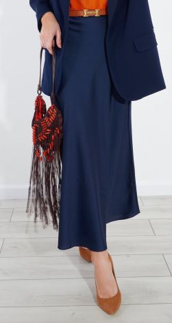 Шовкова спідниця